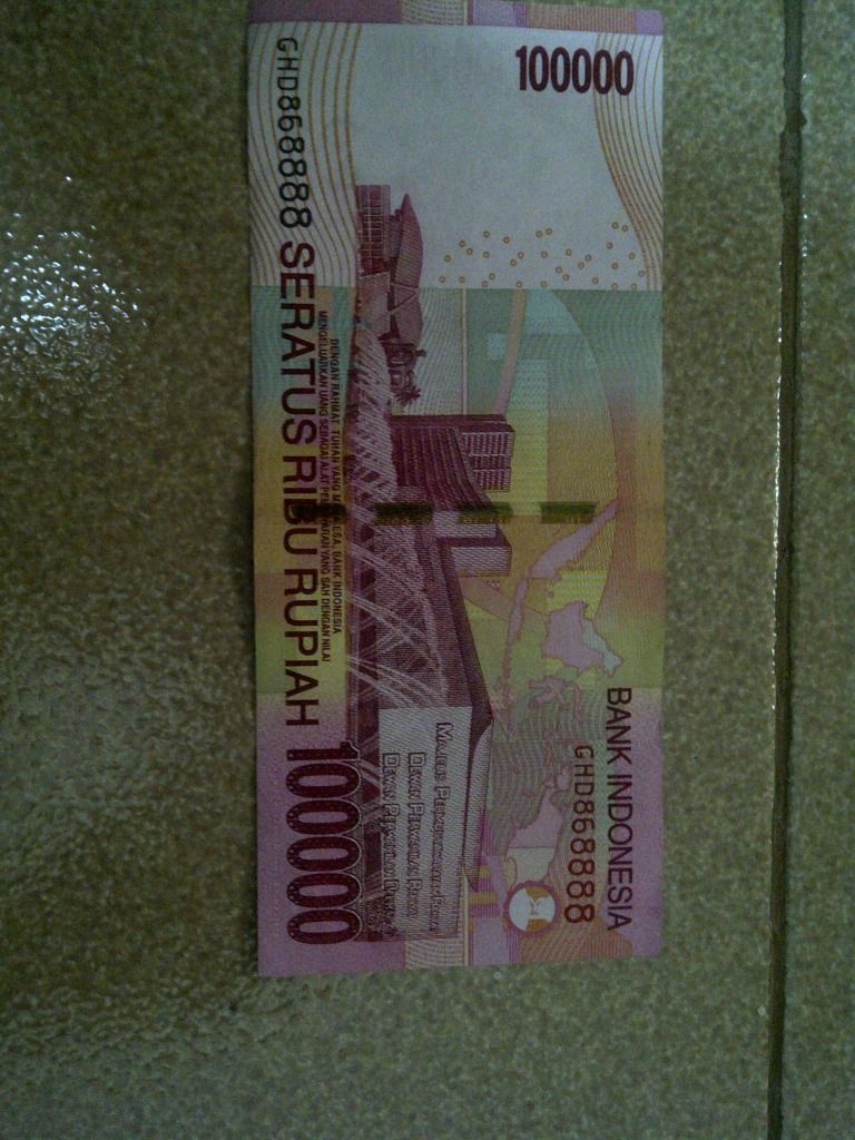 uang 50rb nmr seri 299999 ada miss printnya dan 611111 uang 50rb nmr seri 299999 ada miss printnya dan 611111