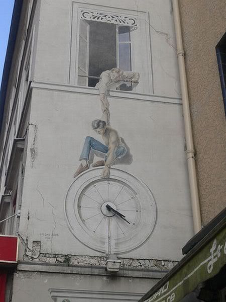 1249362308_walls_drawings_09.jpg