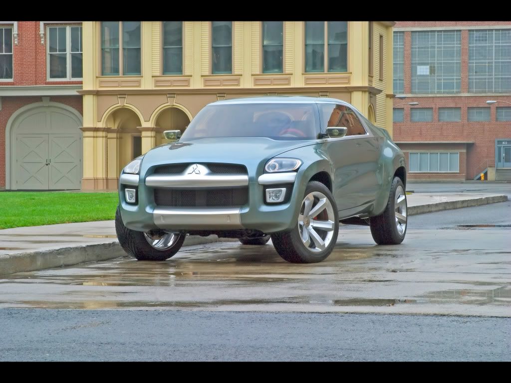 2004-Mitsubishi-Sport-Truck-Concept.jpg