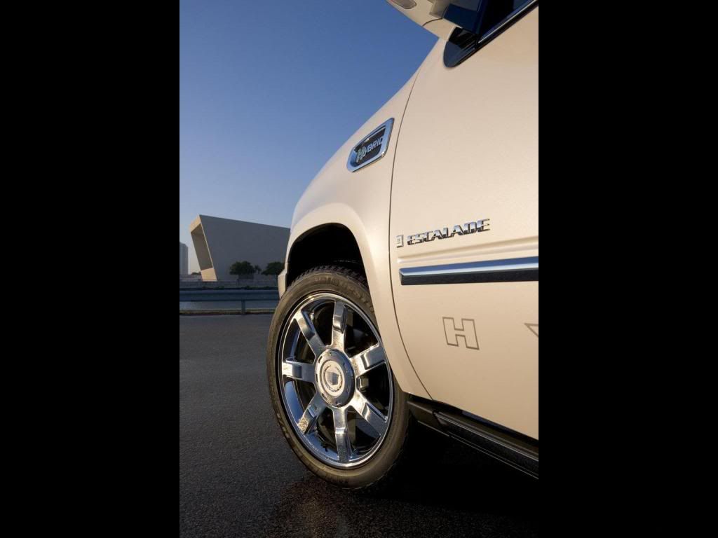 Cadillac-Escalade_Hybrid_2009_1600x.jpg