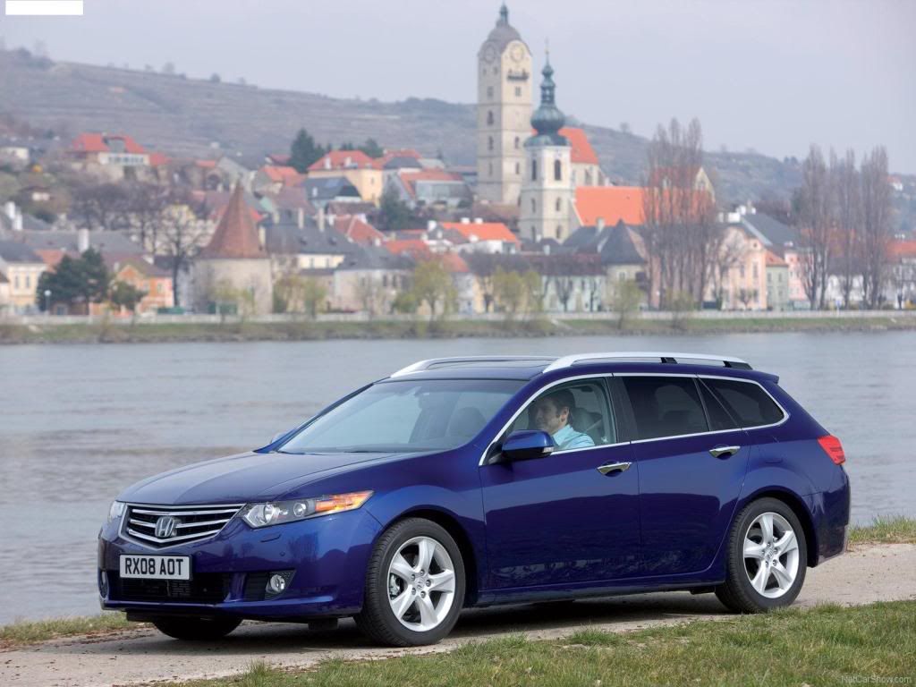 Honda-Accord_Tourer_2009_1600x12-4.jpg