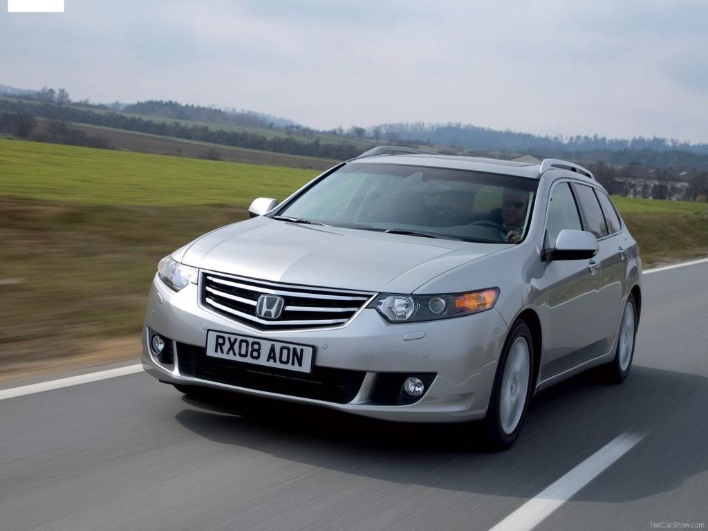 Honda-Accord_Tourer_2009_1600x12-6.jpg