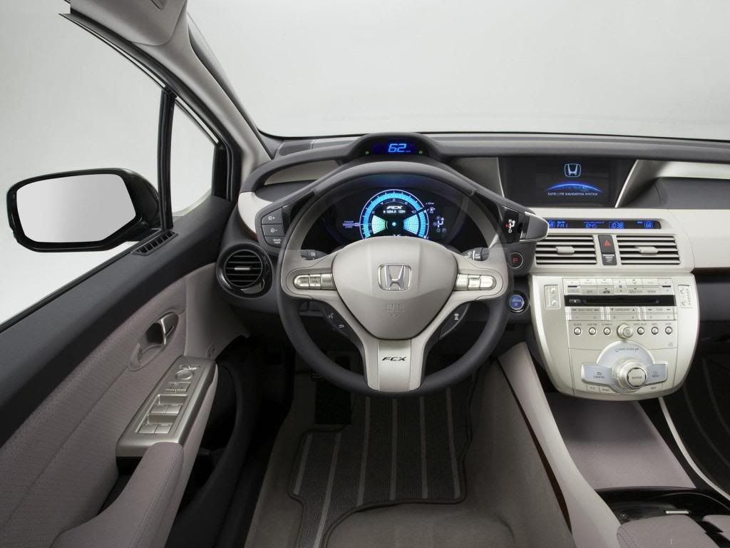 Honda-FCX_Clarity_2009_1600x1200_wa.jpg