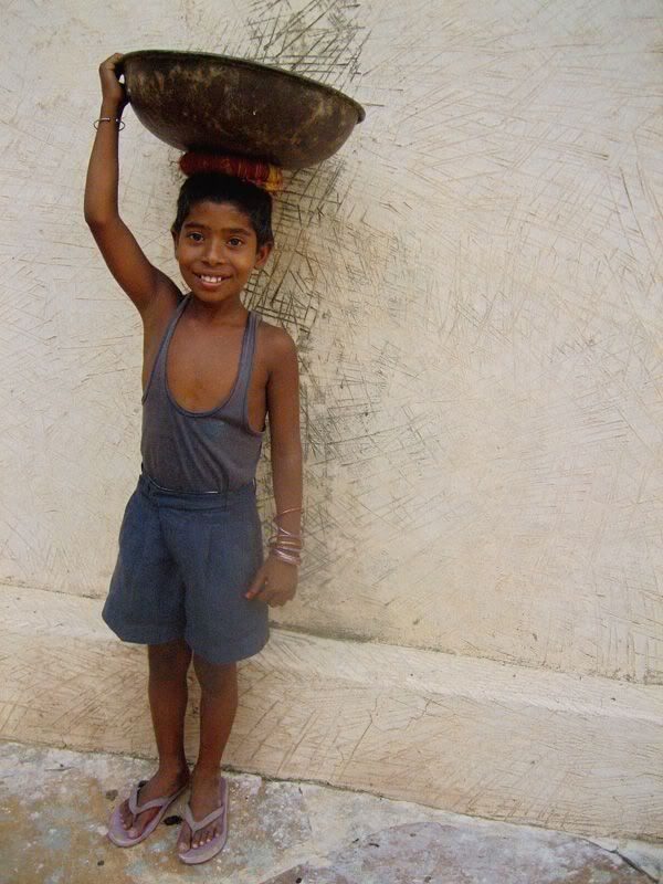 1250575800_india_children_15.jpg