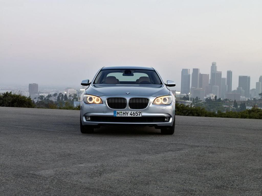 BMW-7_ActiveHybrid_2010_1600x120-10.jpg