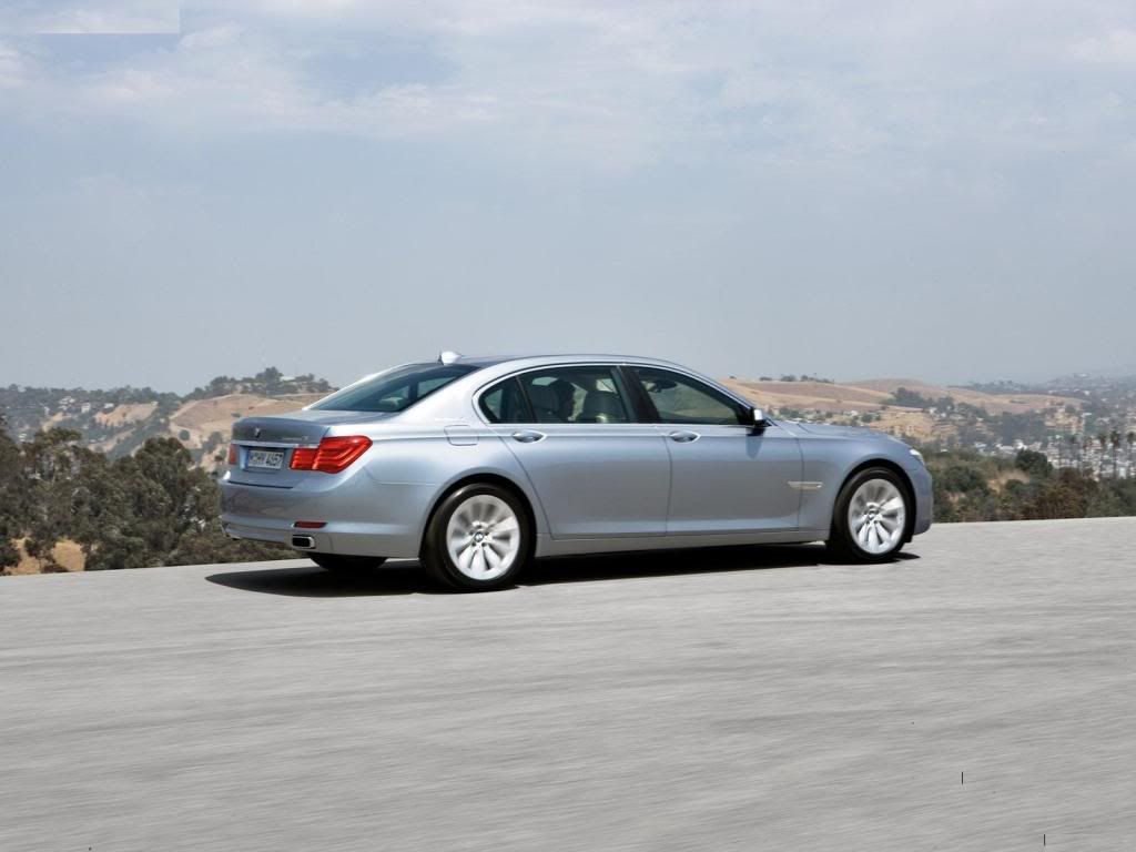 BMW-7_ActiveHybrid_2010_1600x120-12.jpg