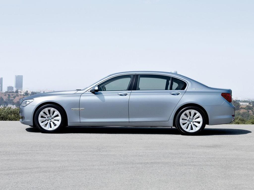 BMW-7_ActiveHybrid_2010_1600x120-18.jpg
