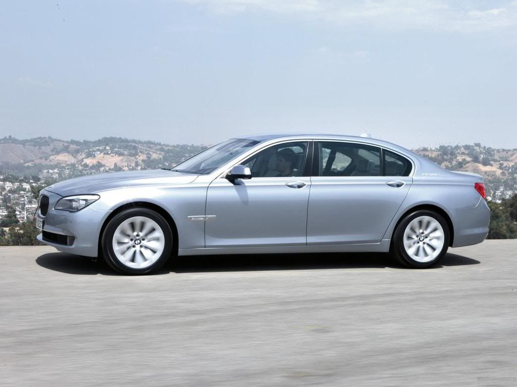 BMW-7_ActiveHybrid_2010_1600x120-20.jpg