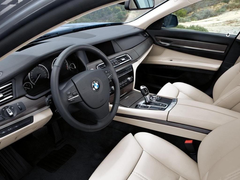 BMW-7_ActiveHybrid_2010_1600x120-7.jpg