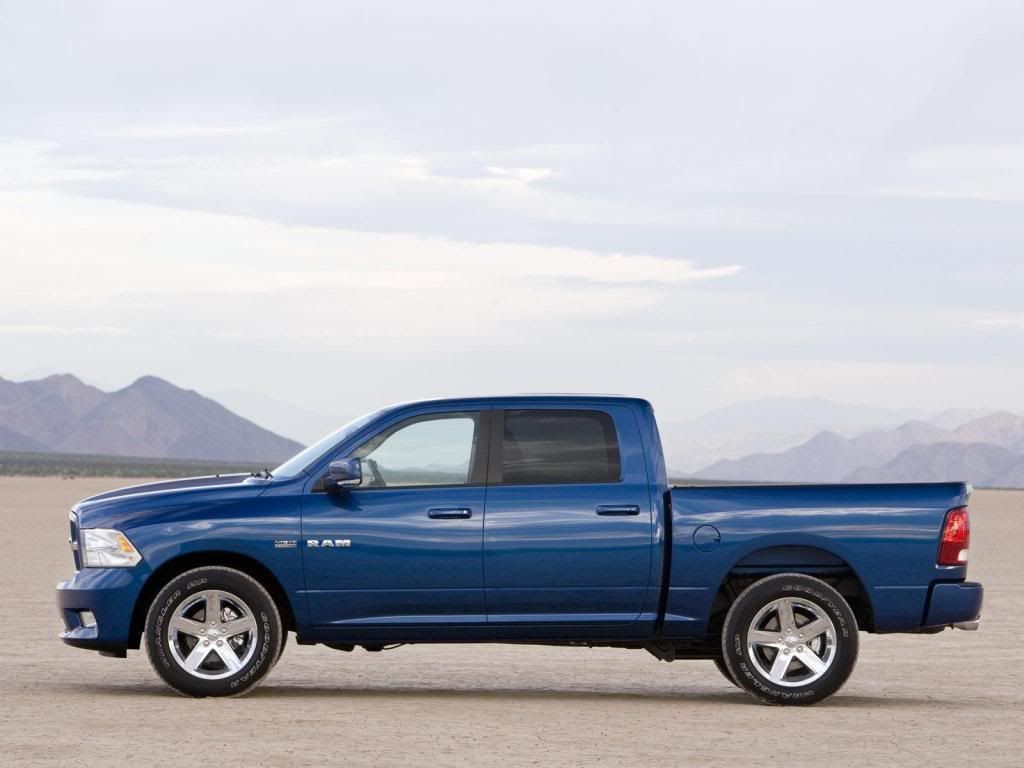 Dodge-Ram_1500_Sport_2009_1600x1-8.jpg