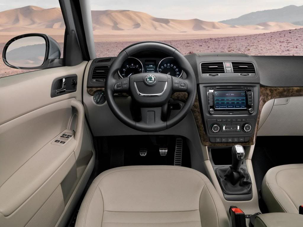Skoda-Yeti_2010_1600x1200_wallpa-3.jpg