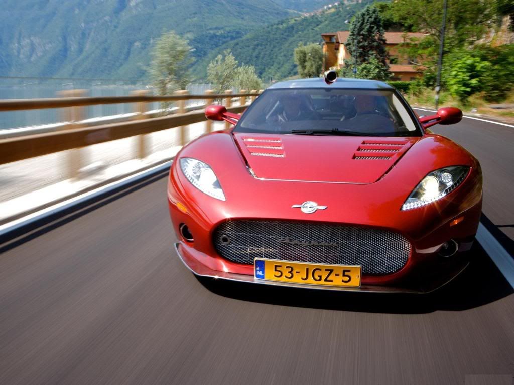 Spyker-C8_Aileron_2008_1600x1200-6.jpg