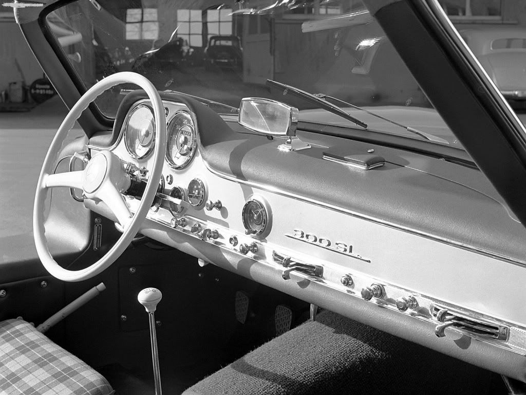 Mercedes-Benz-300_SL_Gullwing_19-10.jpg