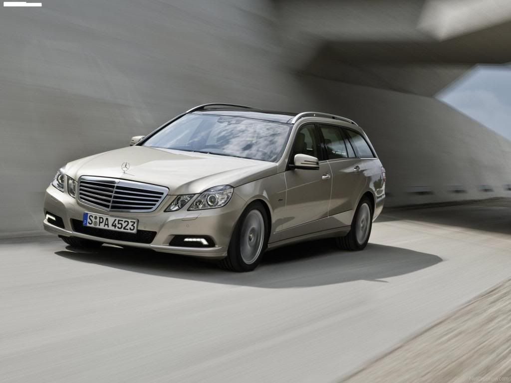 Mercedes-Benz-E-Class_Estate_201-21.jpg