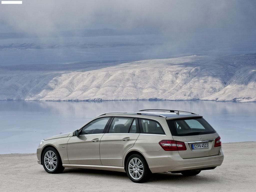Mercedes-Benz-E-Class_Estate_201-9.jpg