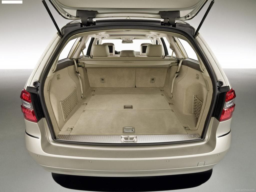Mercedes-Benz-E-Class_Estate_2010_1.jpg