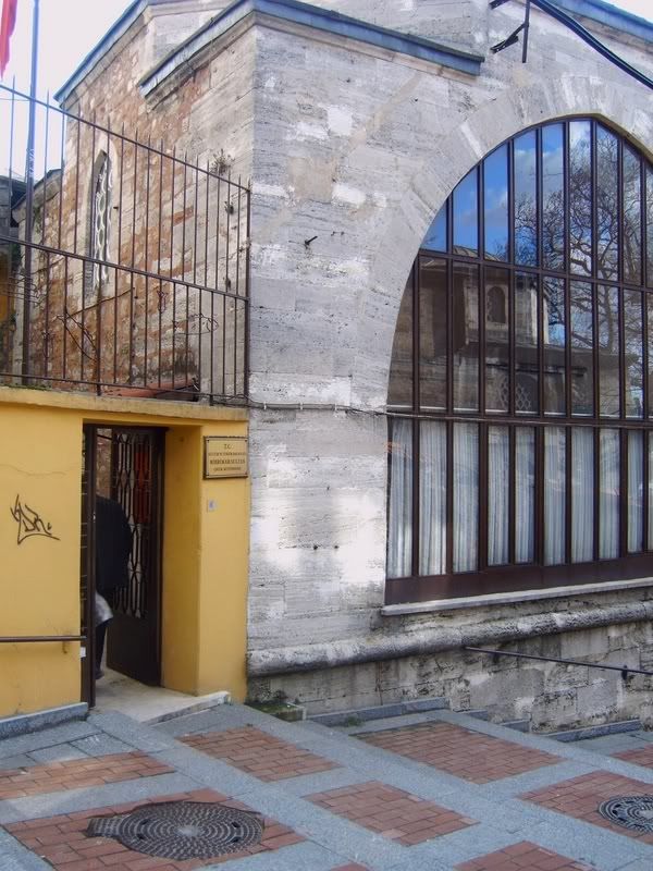MihrimahSultanBoysSchool.jpg