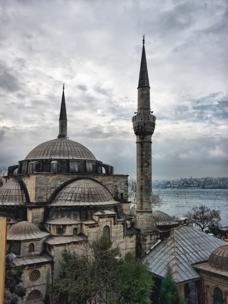 MihrimahSultanMosqueUskudar2.jpg