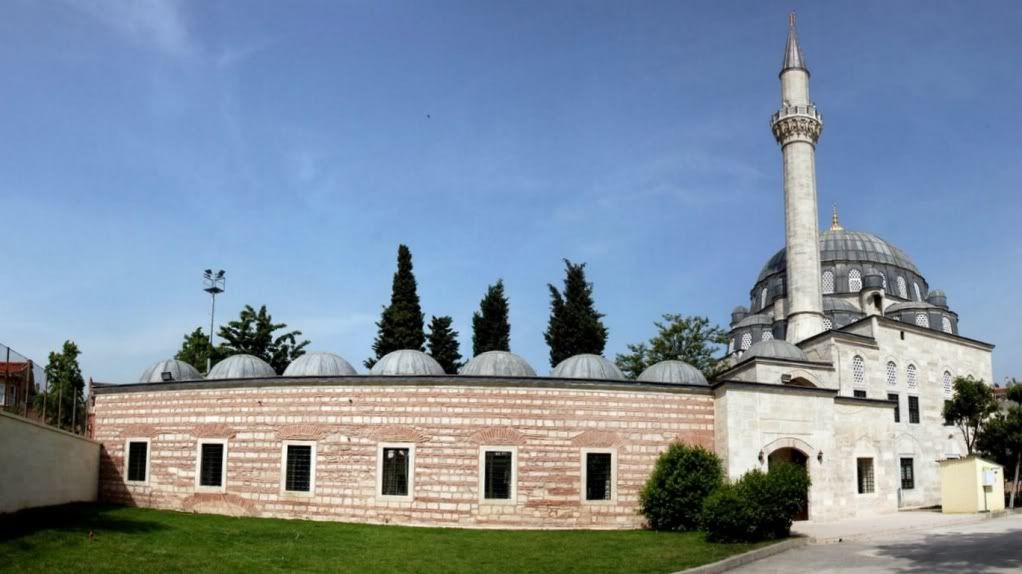 NisanciMehmetPashaMosque.jpg