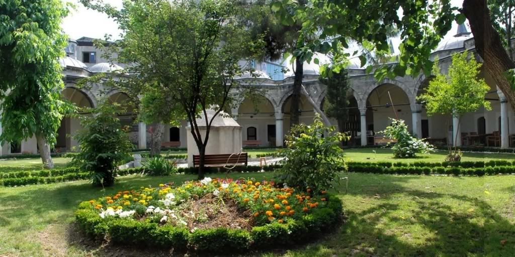 RustemPashaMadrasa.jpg