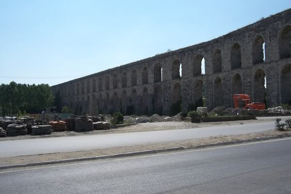 UzunAqueduct2-1.jpg