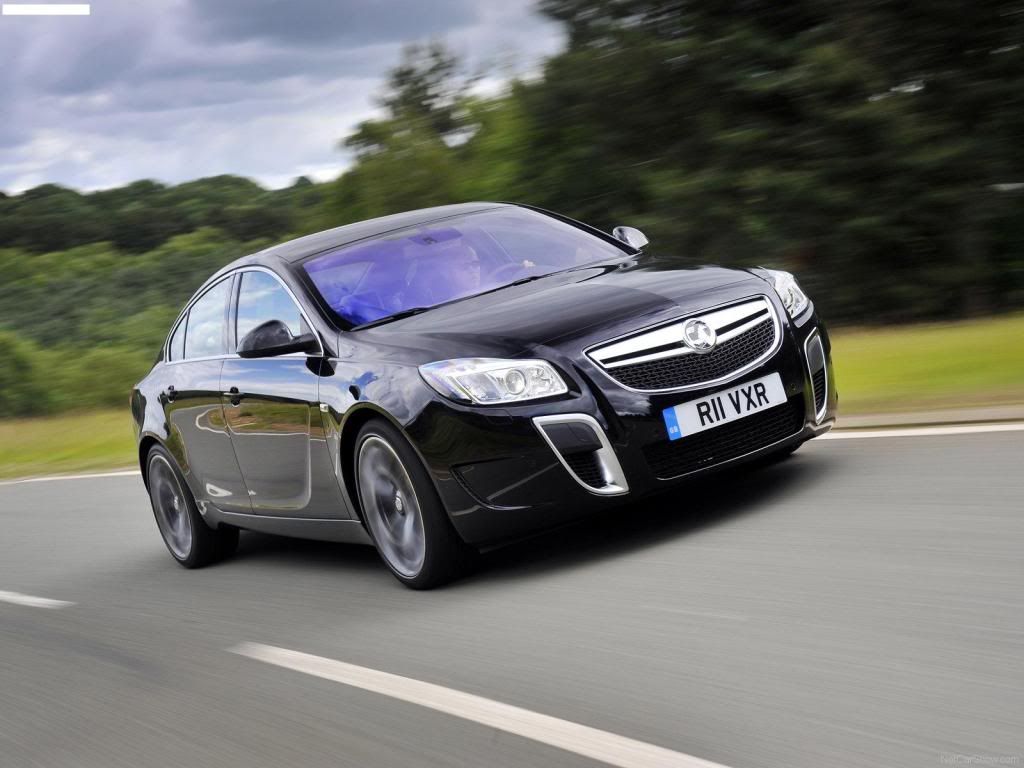 Vauxhall-Insignia_VXR_2010_1600x-10.jpg