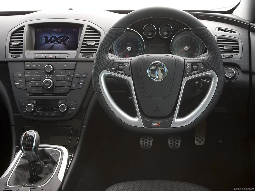 Vauxhall-Insignia_VXR_2010_1600x-2.jpg