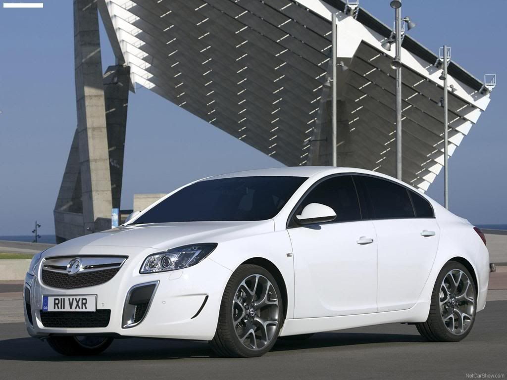 Vauxhall-Insignia_VXR_2010_1600x-7.jpg