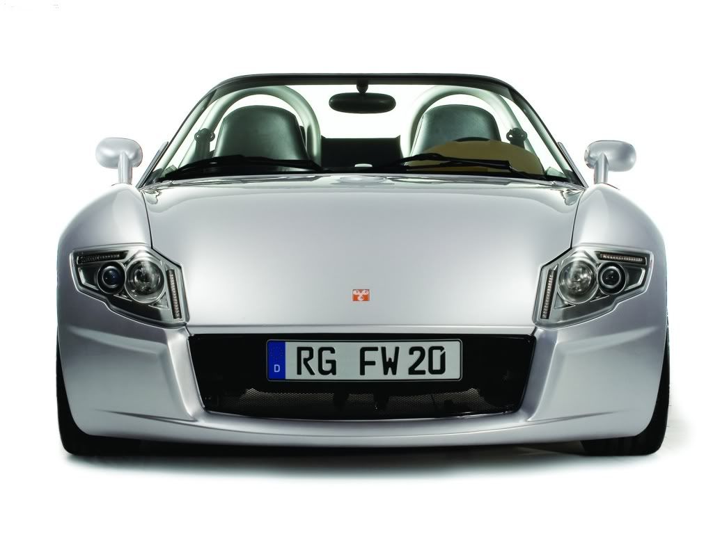 Yes-Roadster_3_2_2006_1600x1200_-2.jpg