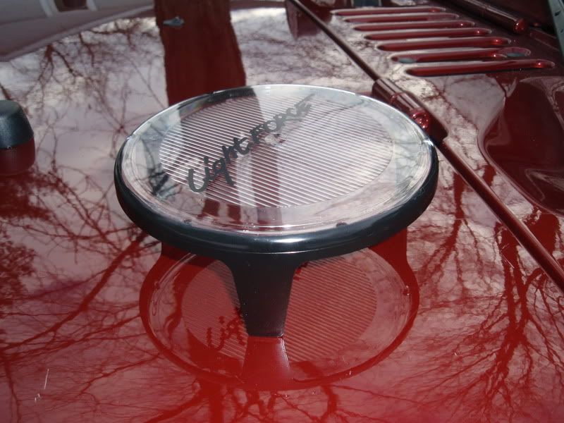 Fixing glare from windshield lights